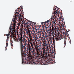 Nine Britton Tie Sleeve off the shoulder top